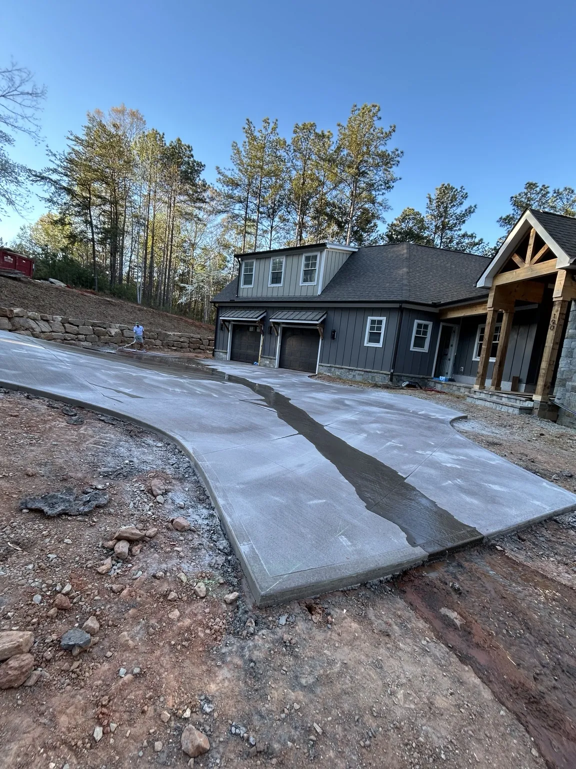 Curved driveway