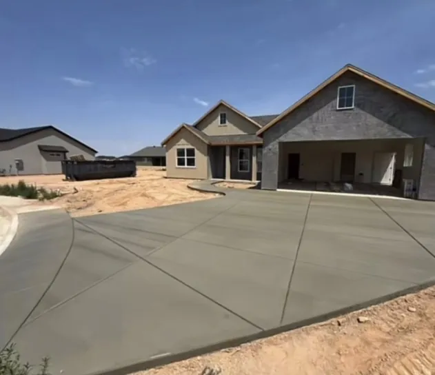 Driveway with diagonal joints