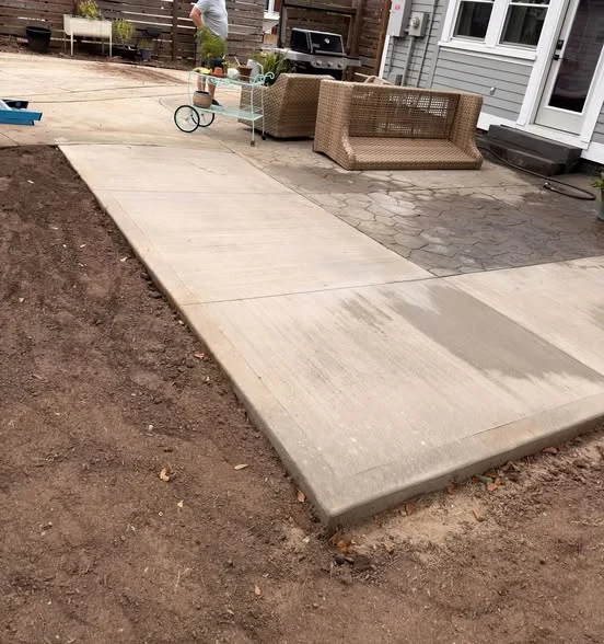 More space around the patio